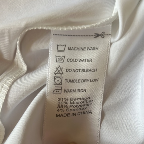 Fitted White Button Down Blouse with black buttons - Picture 5 of 5